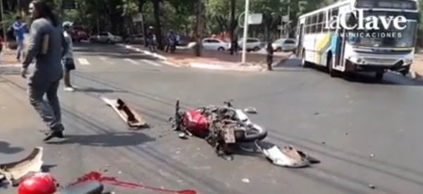 Motociclista fallece en accidente de tránsito