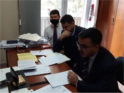 Suspenden juicio oral en el caso de las bombas molotov por recusación a jueces