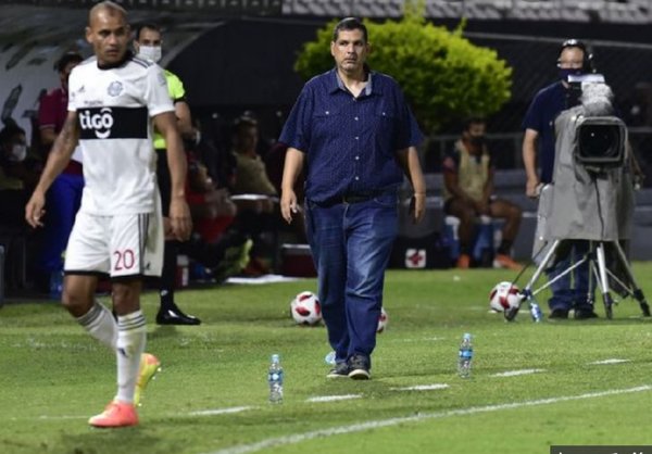 Landaida habló del retiro luego de cumplir el sueño de dirigir a Olimpia - Megacadena — Últimas Noticias de Paraguay