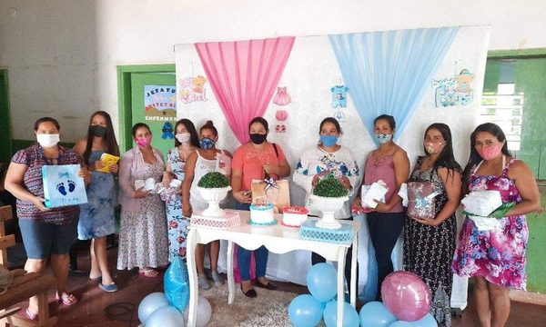 18 madres de Mallorquín participaron de taller «Esperando a tu Bebé»