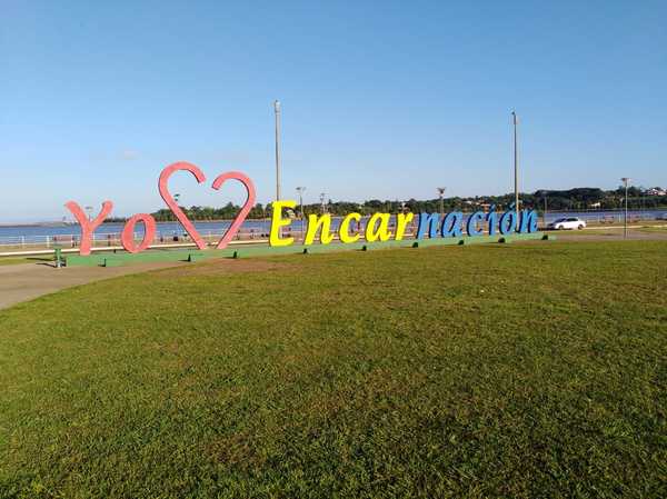 Diputado pide a Salud aprobar protocolos para playas de Encarnación - ADN Paraguayo