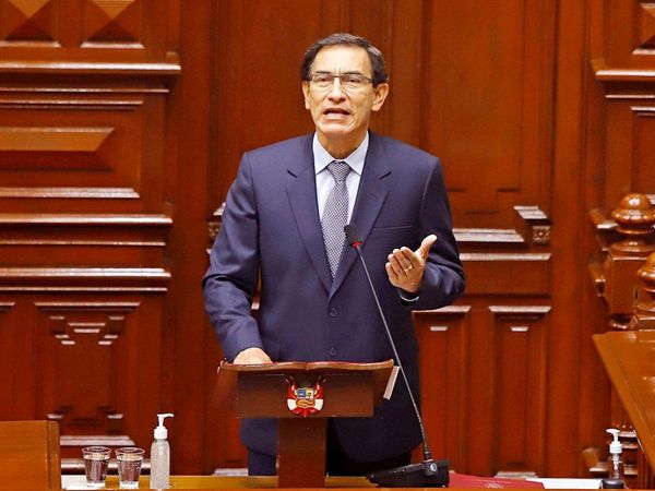 Fiscalía pide impedimento de salida del Perú para Martín Vizcarra