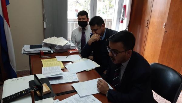 Suspenden juicio oral por recusación a jueces en caso bombas molotov en el PLRA - ADN Paraguayo