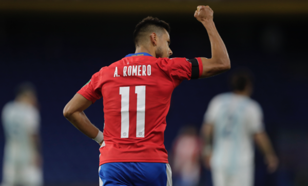 HOY / Paraguay cierra primera mitad con empate ante Argentina