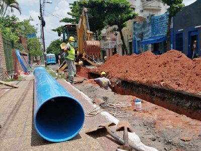 Daño en antigua cañería de Essap de nuevo deja sin agua a usuarios