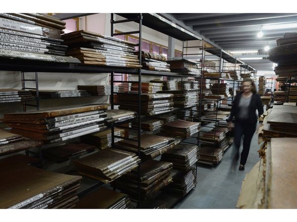 Bibliotecas perdidas, exilios y maestros