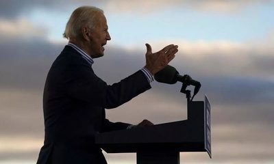Biden nombra futuro jefe de gabinete, mientras Trump sigue desconociendo la derrota