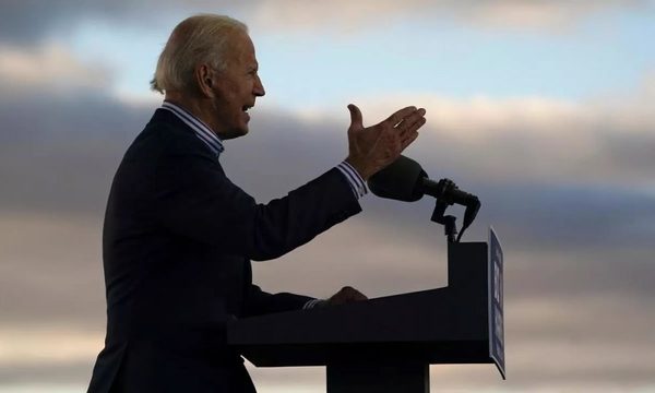 Biden nombra futuro jefe de gabinete, mientras Trump sigue desconociendo la derrota