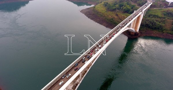 La Nación / Alto Paraná: piden seguir con protocolos ante rebrote en Foz de Yguazú