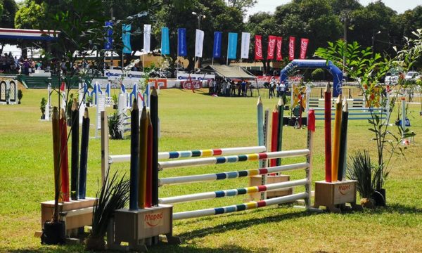 La Fortaleza prepara el segundo concurso oficial de salto ecuestre