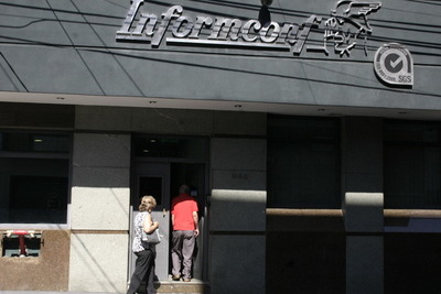 Promulgan “Ley de Informconf” que sanciona a empresas que revisan historial crediticio