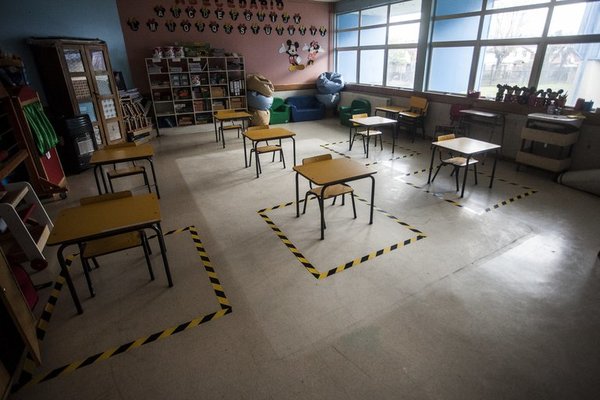 Chile impulsa que los estudiantes regresen a clases en el verano » Ñanduti