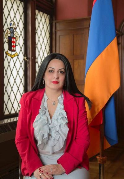 Elección de nueva embajadora desató disputa entre senadores colorados