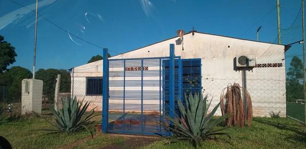 HURTAN VARIOS BIENES DE UNA VIVIENDA DE B° LA AMISTAD, CAMBYRETÁ