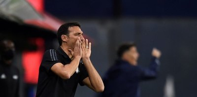 Scaloni reclamó con todo al VAR y dice que 'así el fútbol no le gusta a nadie'