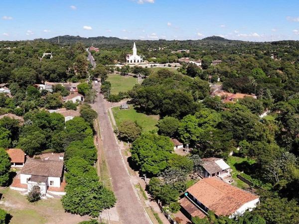 Areguá recibe a la Virgencita en su aniversario número 158