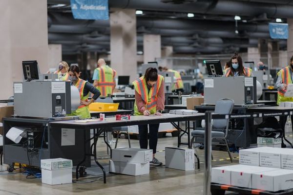 «No hay evidencia de que las denuncias de Trump sean ciertas», aseguran autoridades electorales | OnLivePy