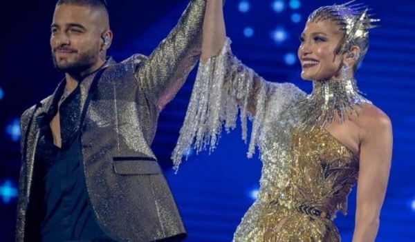 HOY / Jennifer López y Maluma actuarán juntos en los American Music Awards
