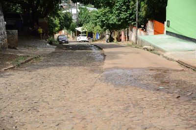 Autorizan inicio de 44 obras de empedrado y pavimento rígido - ABC en el Este - ABC Color
