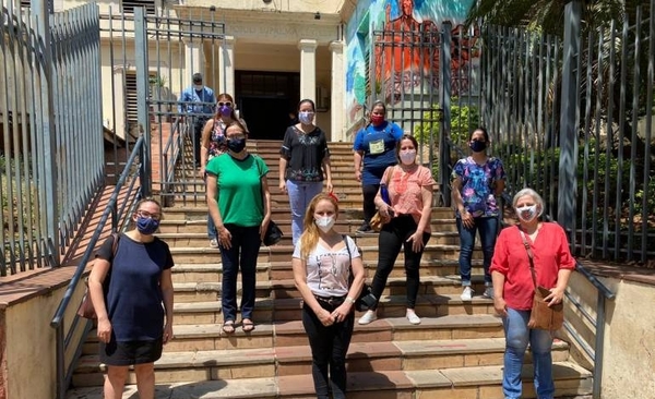 HOY / Jardines infantiles acuden a Salud y piden reabrir bajo estricto protocolo