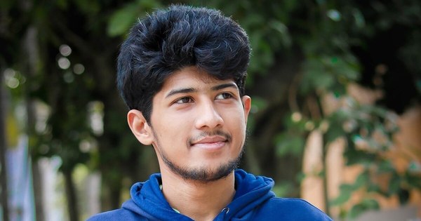 La Nación / Adolescente bangladesí recibe premio internacional por su lucha contra acoso en internet