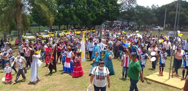 Virgen de Caacupé visita Areguá - Nacionales - ABC Color