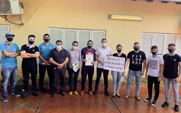 Prieto apoya iniciativa de jóvenes sobre cuidado del medio ambiente