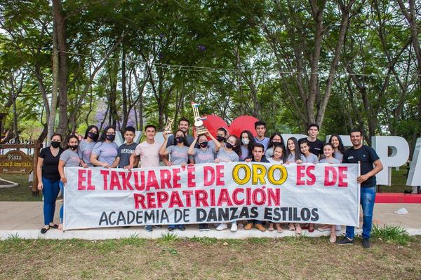 Academia de danza de Repatriación se alza con el “Takuare’ẽ de Oro” – Prensa 5