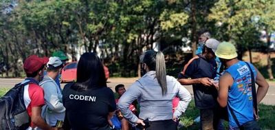 CDE: Junta aprueba ordenanza que prohíbe limpiavidrios en las calles  - ABC en el Este - ABC Color