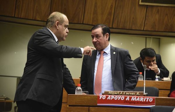Con dictamen jurídico a favor, todo allanado para retorno a su banca del imputado Cuevas - Nacionales - ABC Color