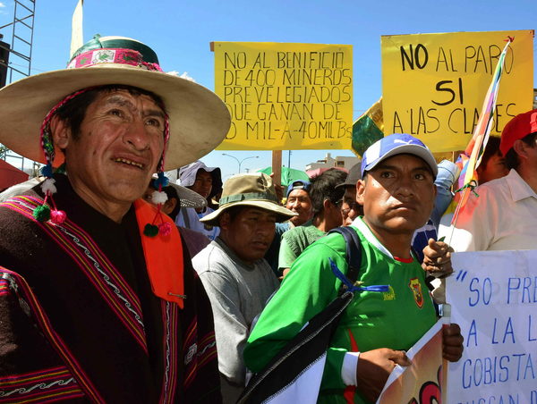 La lucha antidrogas de Bolivia vuelve a manos del bastión cocalero de Morales - MarketData