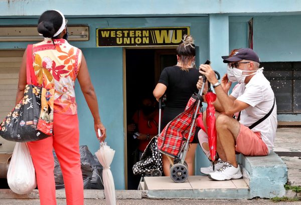 Western Union dejará de entregar remesas en Cuba desde el 23 de noviembre - MarketData