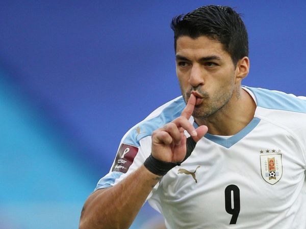 Uruguay castiga duro en su visita