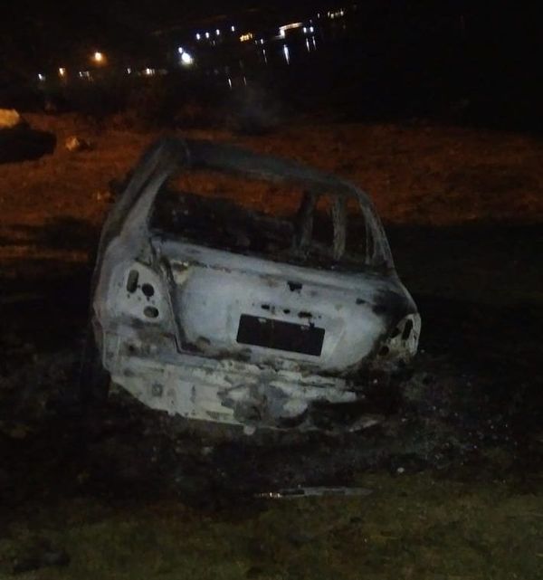 Hallan cuerpo calcinado en valijera de auto incendiado en Remanso