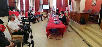 Convencionales de la ANR aprueban la modificación del estatuto partidario » Ñanduti