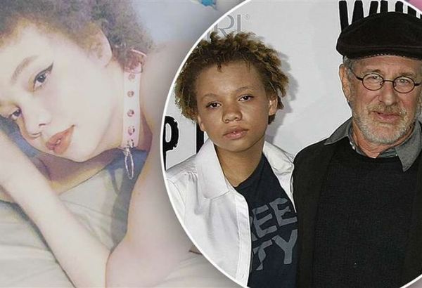 Hija de Steven Spielberg dice que disfruta su trabajo de actriz porno