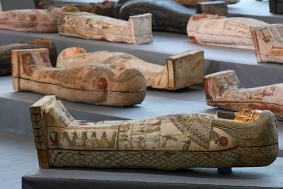 Descubrimiento de más de cien sarcófagos intactos en Egipto, un verdadero “tesoro” - Mundo - ABC Color