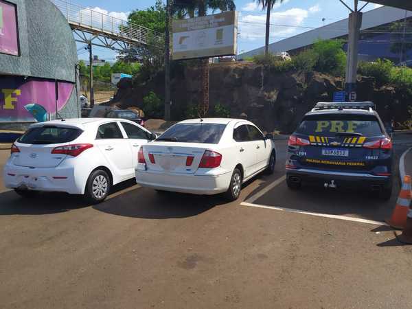 Crece el TRAFICO de AUTOS ROBADOS por el Puente de la Amistad