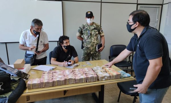 Imputan por lavado de dinero a brasileño detenido con 340 mil reales