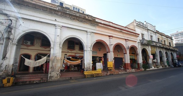 La Nación / La Recova, edificio histórico que busca recobrar su vitalidad