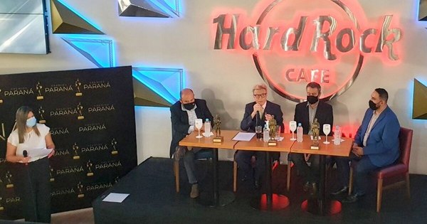 La Nación / Amoroso: “Humberto es realmente inigualable”