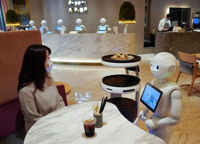 Los robots, un nuevo valor en situación de pandemia  - Tecnología - ABC Color