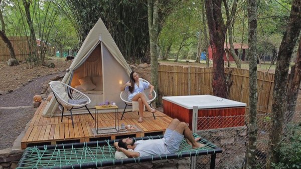 Glamping, la exótica modalidad para acampar que está causando furor