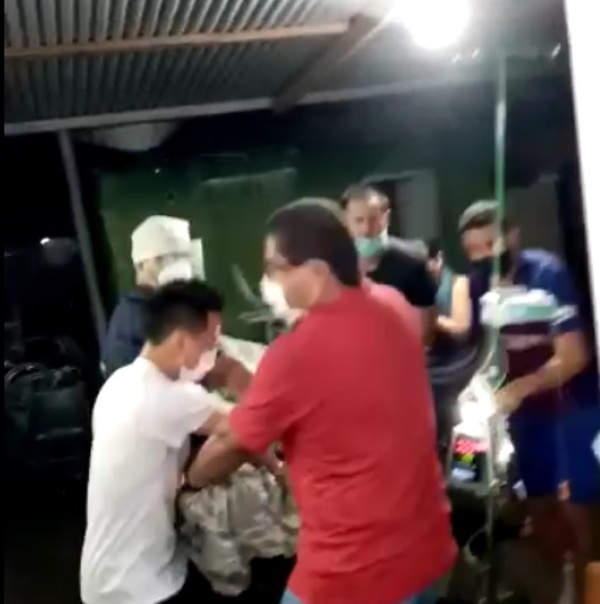 VIDEO: Hospital con destrozos por temporal y pacientes trasladados apúrope causó indignación