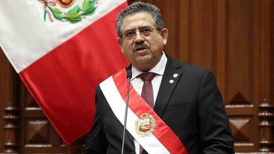 Dimite el presidente de Perú después de solo seis días en el cargo - ADN Paraguayo