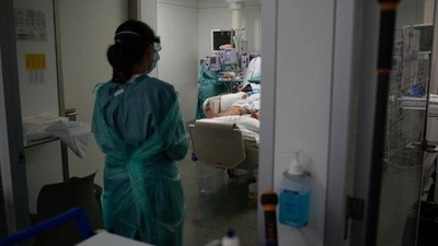 HOY / El COVID-19 está dañando corazón, pulmones y riñones en jóvenes cuatro meses después de contagiarse