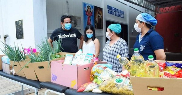 La Nación / Joven pidió víveres como regalos por sus 15 años y los donó al hospital de su ciudad