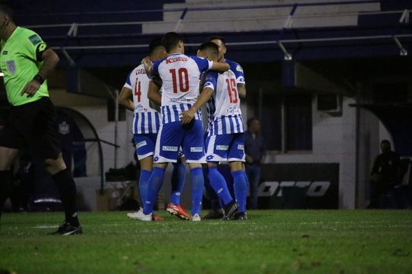 Pedro Sarabia debuta en otro duelo clave del 12 de Octubre - Fútbol - ABC Color