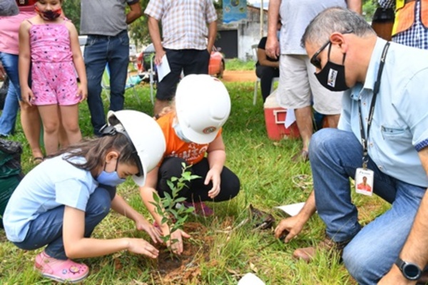 Arborizarán plazas en la zona de influencia del multiviaducto