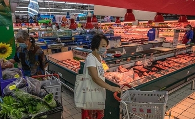 HOY / China halla restos de coronavirus en cerdo congelado procedente de Francia